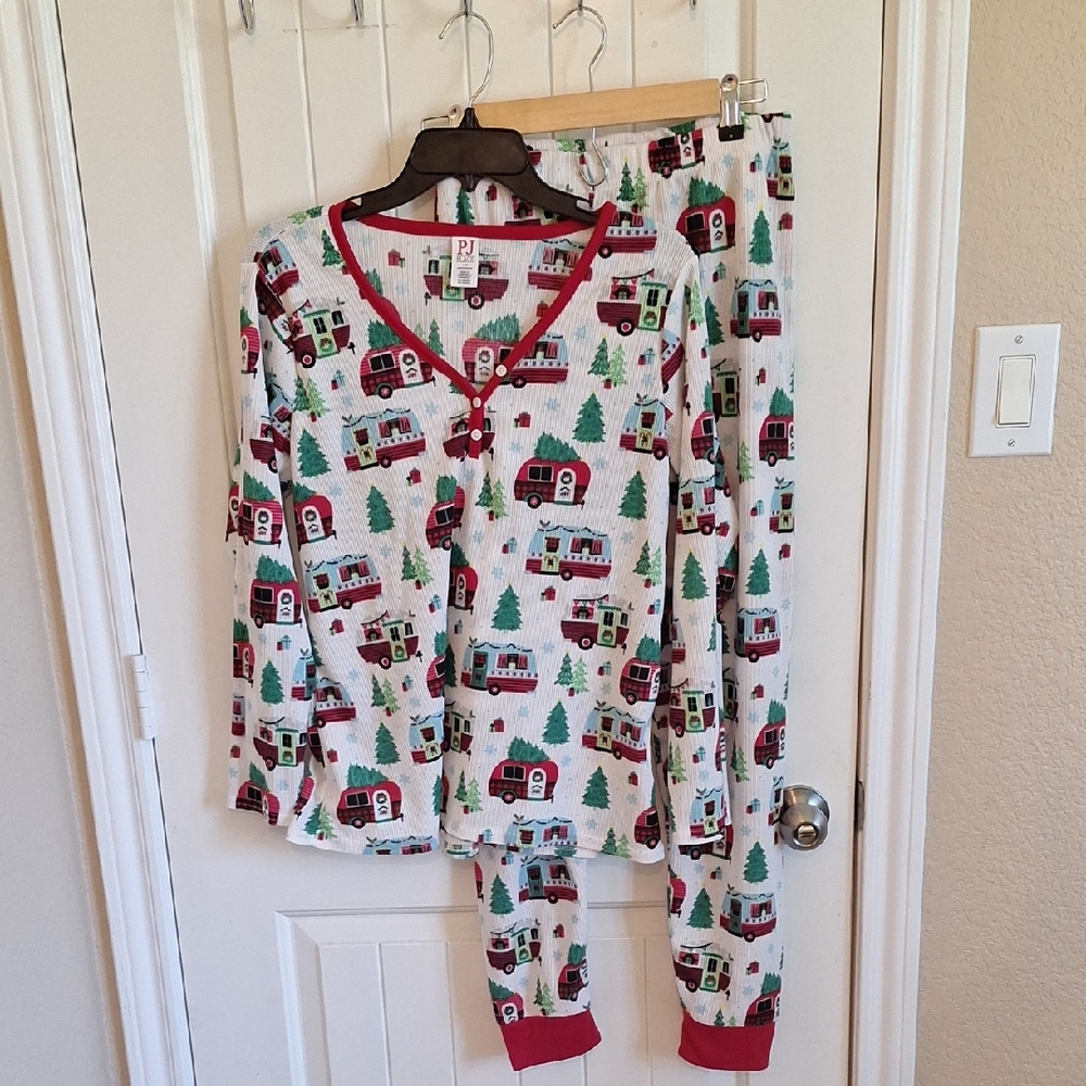 Pajama Set -Trailer Pattern